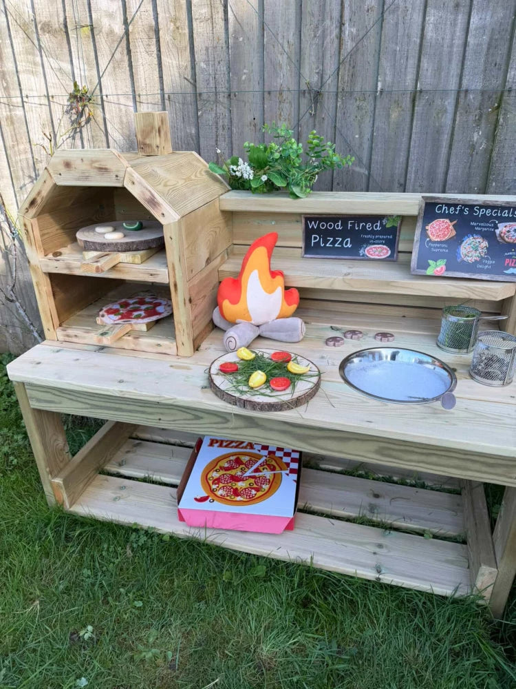Children’s Outdoor Pizza Kitchen