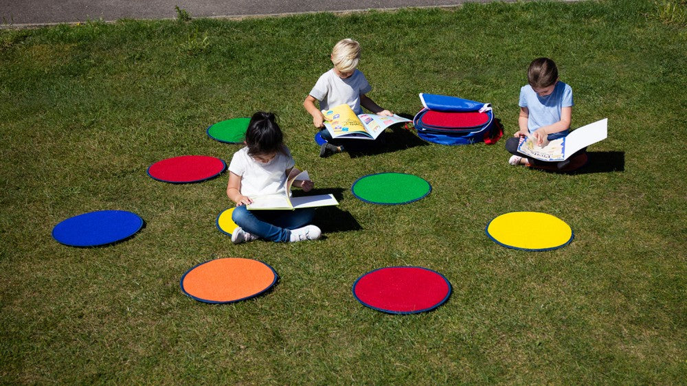 Rainbow™ Circle Outdoor Mats with Free holdall Set of 30 For Schools